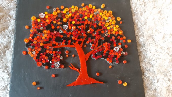 Arbre rouge (sur commande)